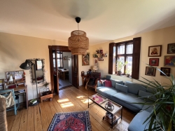 2s KUĆA U ŽELEZNIČKOM NASELJU