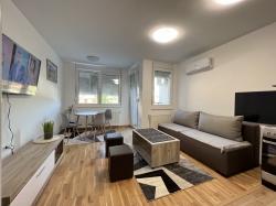 IZDAJE SE STAN NA RADIJALCU